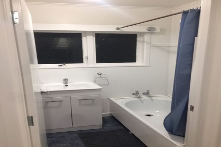Photo of property in 3/5 Edison Place, Saint Heliers, Auckland, 1071