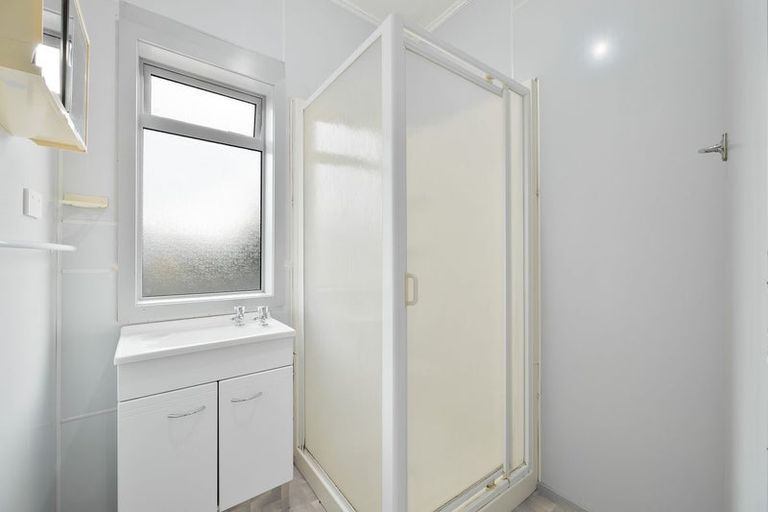 Photo of property in 95 Orchard West Road, Ngatea, 3503