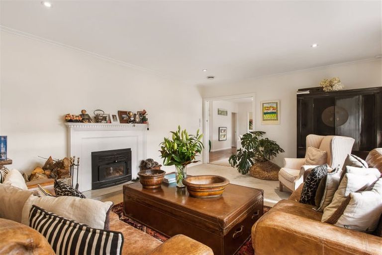 Photo of property in 233 Clyde Road, Burnside, Christchurch, 8053