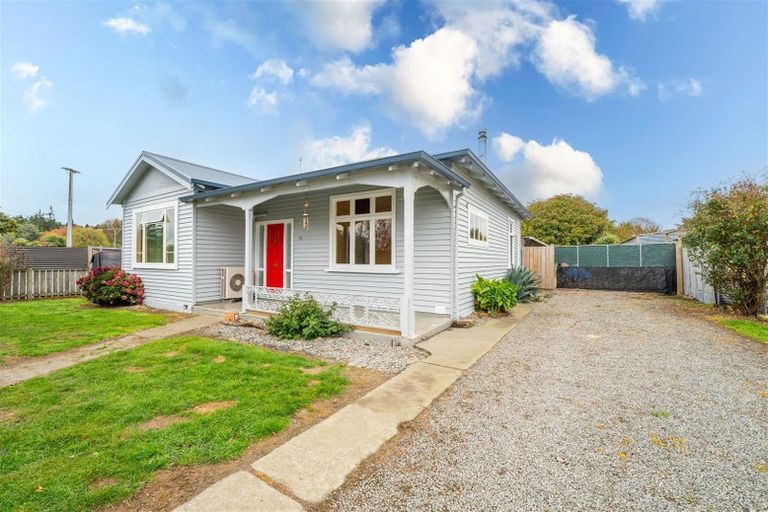 Photo of property in 72 Waimate Highway, Saint Andrews, 7988
