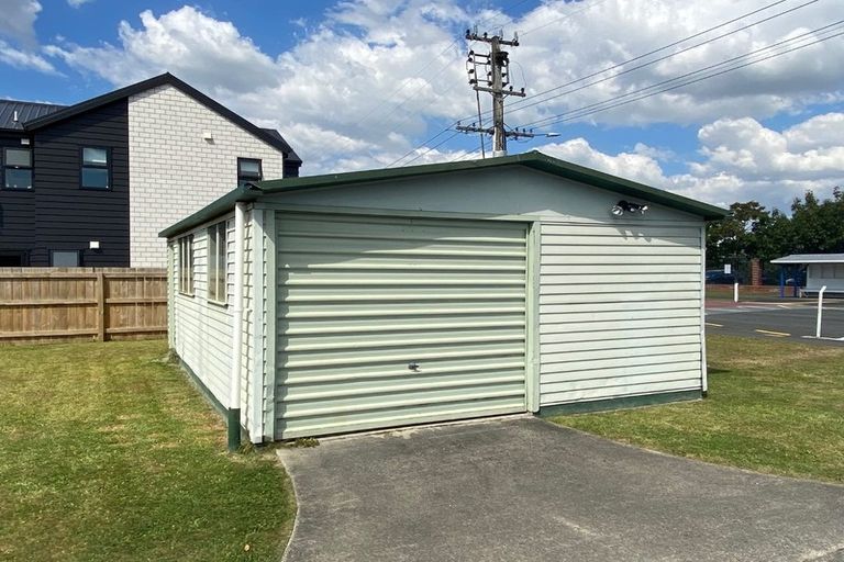 Photo of property in 27 Enderley Avenue, Enderley, Hamilton, 3214