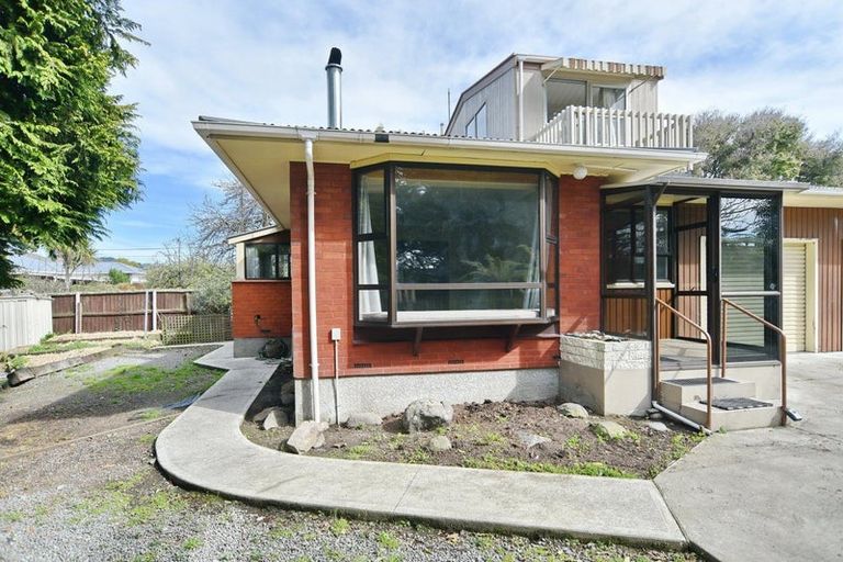 Photo of property in 4/17 Bond Street, Waltham, Christchurch, 8023