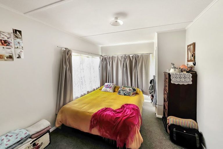 Photo of property in 10 Victor Street, Dannevirke, 4930