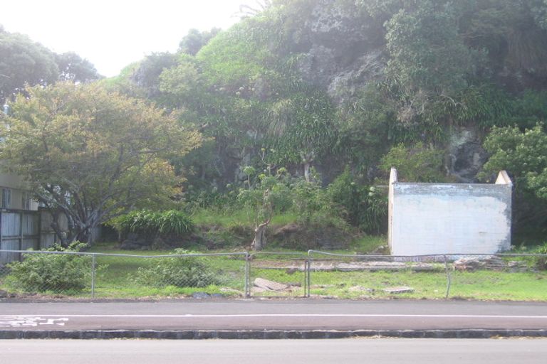 Photo of property in 23 King Edward Parade, Devonport, Auckland, 0624