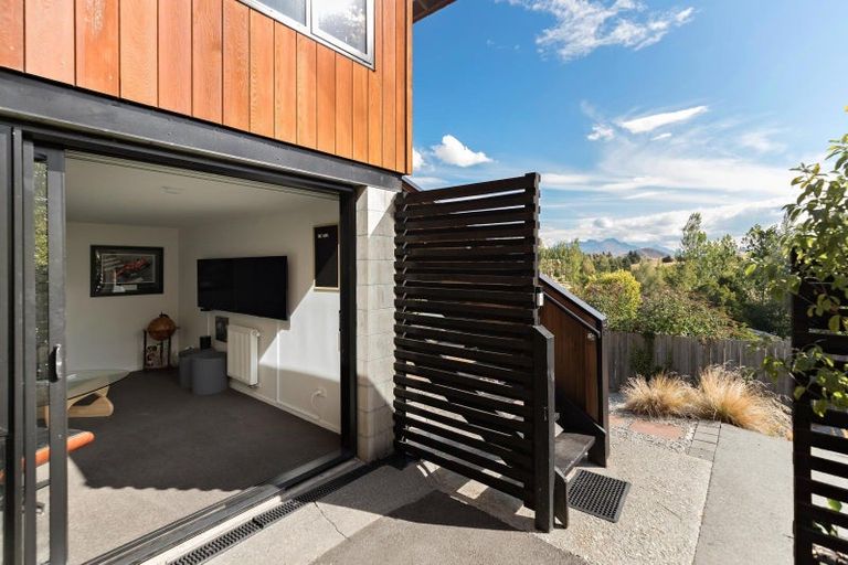 Photo of property in 73 Cotter Avenue, Arrowtown, 9302