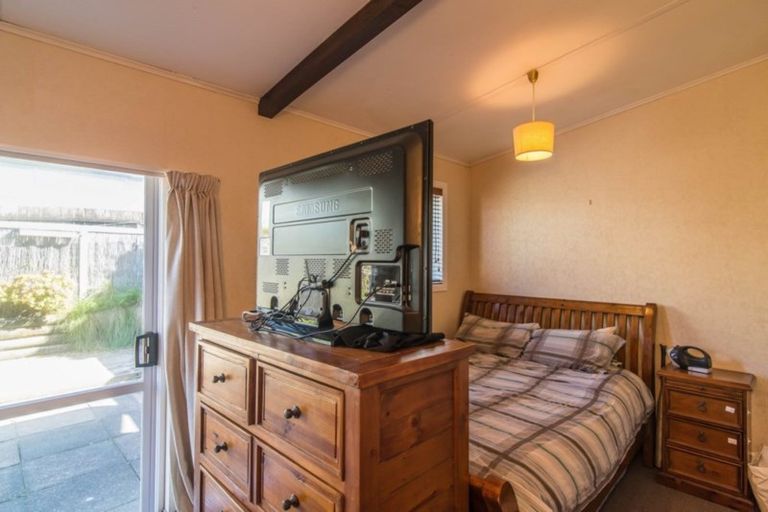 Photo of property in 155 Manly Street, Paraparaumu Beach, Paraparaumu, 5032