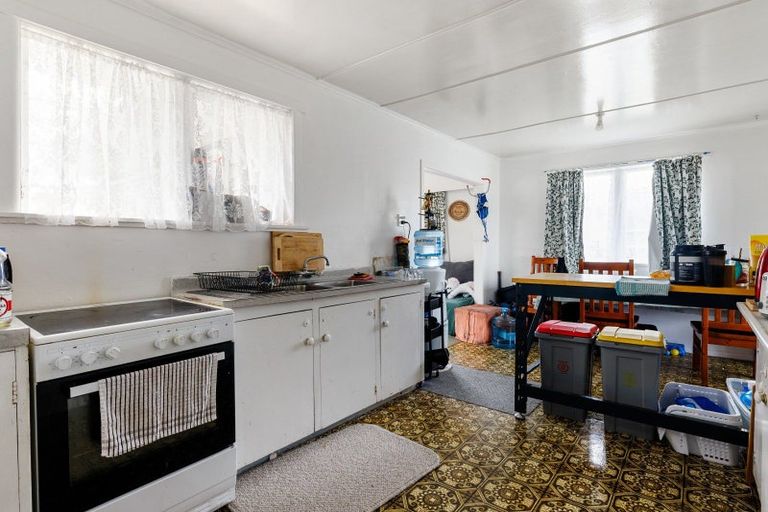 Photo of property in 19 Keats Crescent, Enderley, Hamilton, 3214