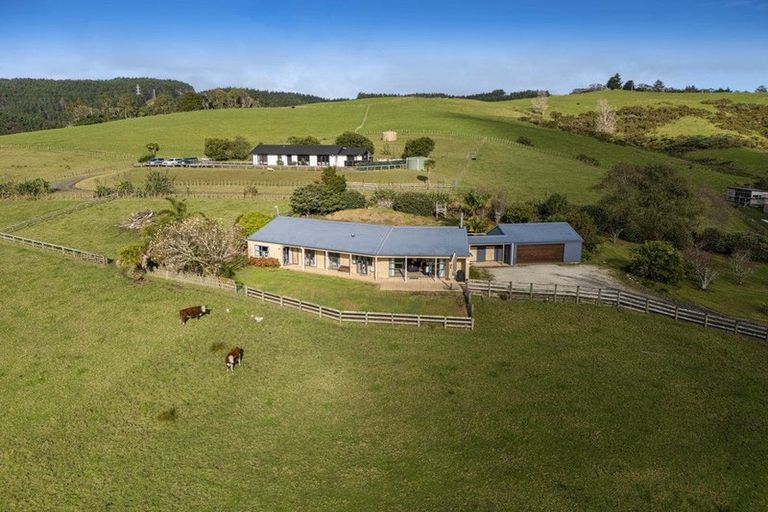 Photo of property in 11 Pineview Lane, Helensville, 0875