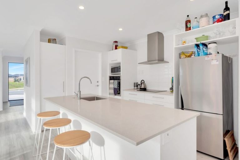 Photo of property in 19 Stevenson Drive, Papamoa, 3118