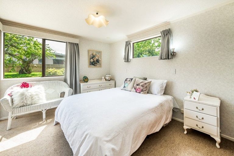 Photo of property in 26a Tui Road, Raumati Beach, Paraparaumu, 5032