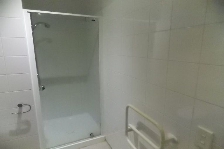 Photo of property in Kelvin House, 1g/16 The Terrace, Wellington Central, Wellington, 6011