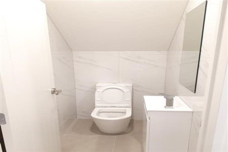 Photo of property in 40 Lockheed Street, Hobsonville, Auckland, 0618