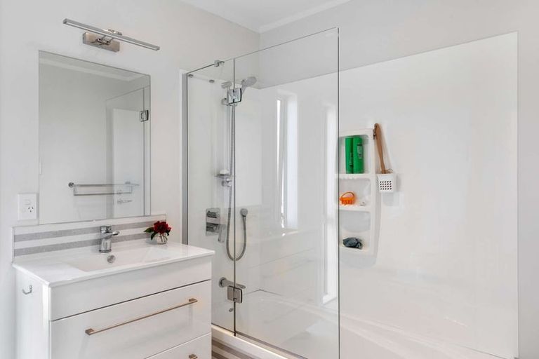 Photo of property in 12 Hunter Street, Karamea, 7893