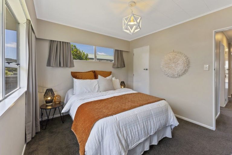 Photo of property in 85 Pasadena Crescent, Totara Park, Upper Hutt, 5018