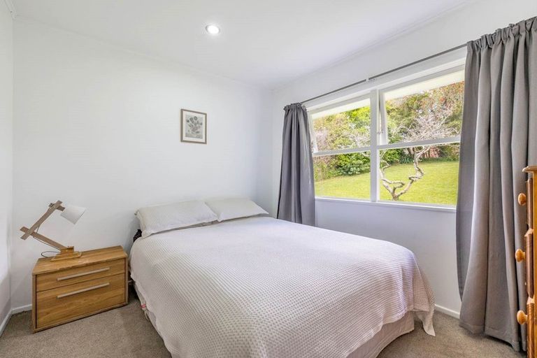 Photo of property in 37 Rosalind Road, Glenfield, Auckland, 0629