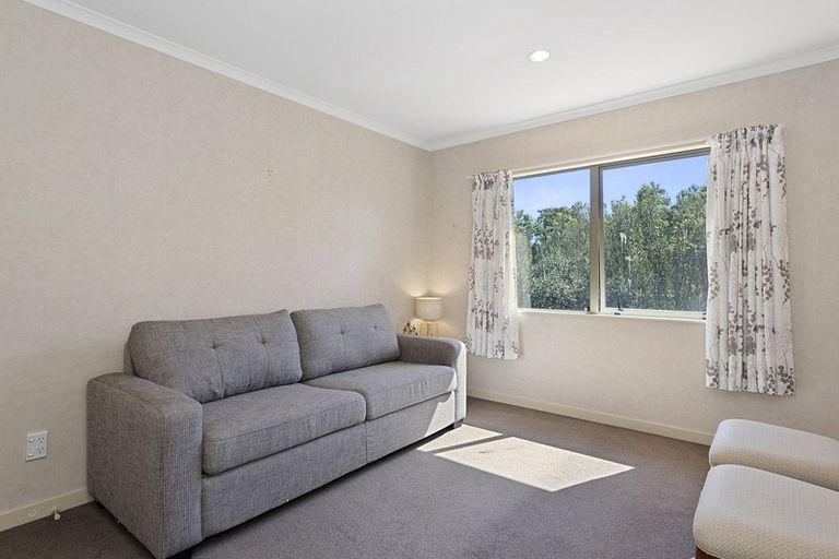 Photo of property in 18 Nielsen Gardens, Rototuna, Hamilton, 3210