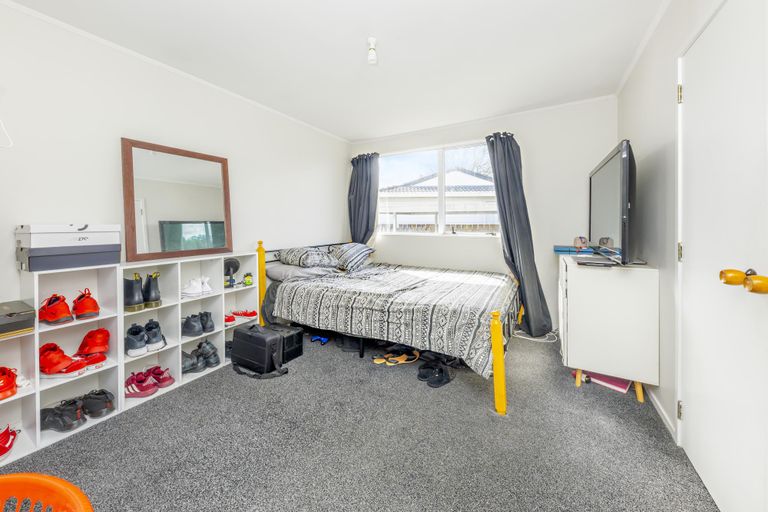 Photo of property in 1/14 Trimdon Street, Randwick Park, Auckland, 2105