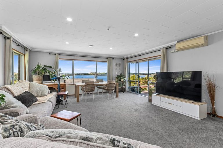 Photo of property in 1 Hawkes Street, Onerahi, Whangarei, 0110
