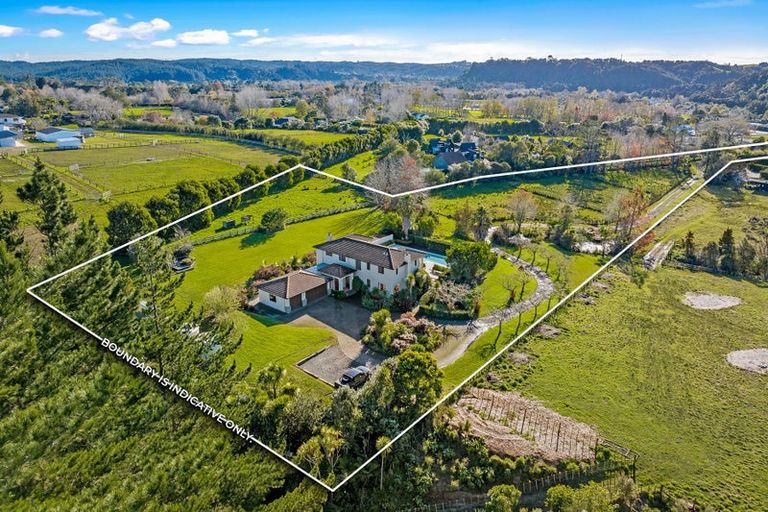 Photo of property in 28 Mahoenui Valley Road, Coatesville, Albany, 0793