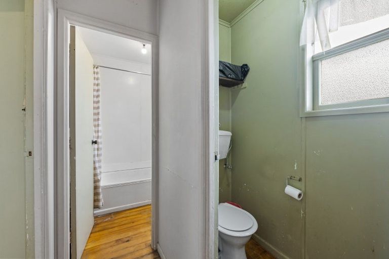 Photo of property in 2 Toi Grove, Turangi, 3334