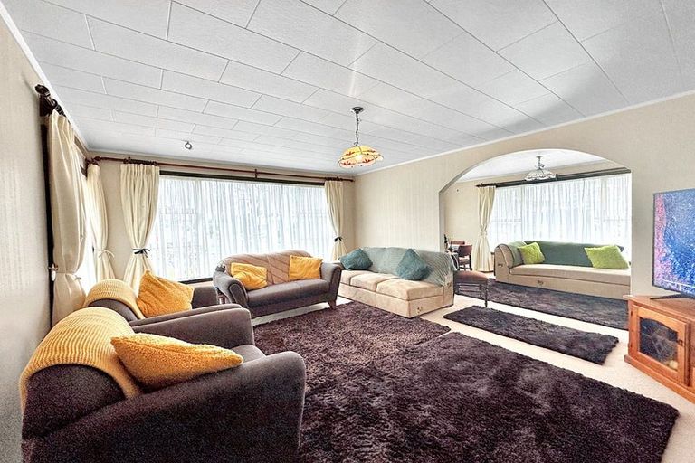 Photo of property in 17 Karamu Street, Tawhero, Whanganui, 4501