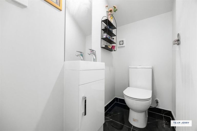 Photo of property in 84 Bellbird Street, Papakura, 2110