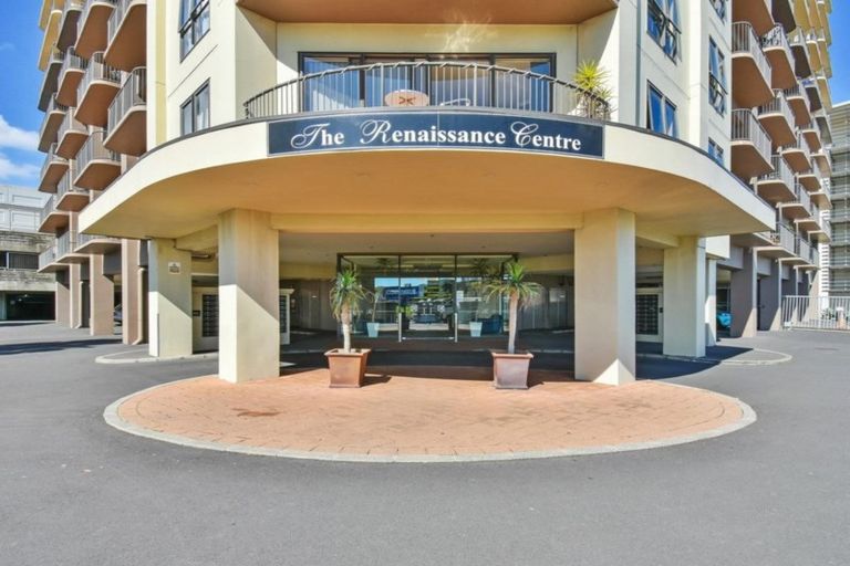 Photo of property in The Rennaissance, 10k/18 Ronwood Avenue, Manukau, Auckland, 2104