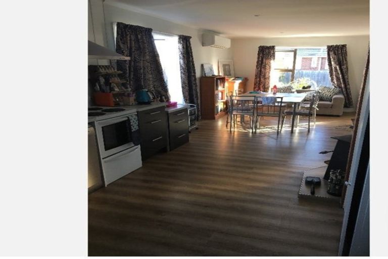 Photo of property in 21 Gainford Street, Avonhead, Christchurch, 8042