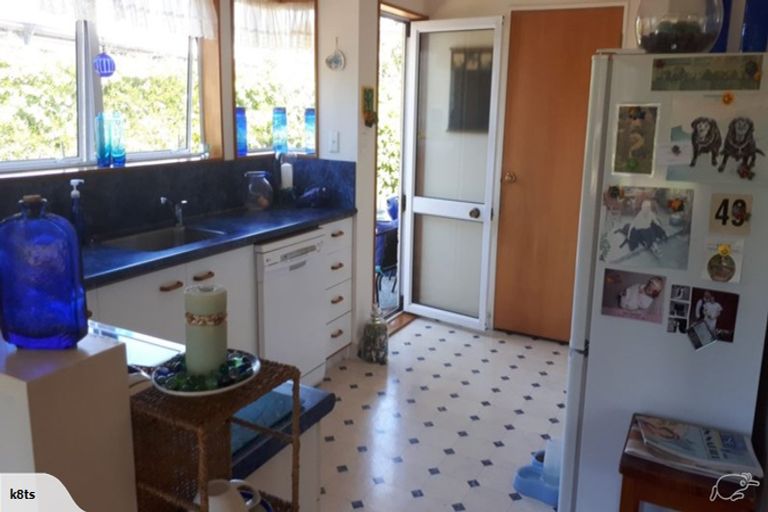 Photo of property in 64 Shrimpton Road, Haumoana, 4102