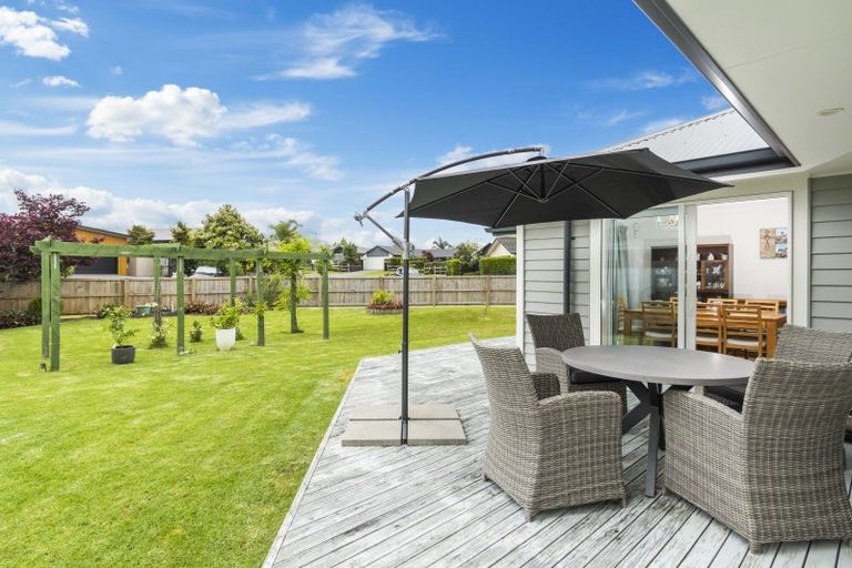 Photo of property in 1 Benmore Crescent, Pyes Pa, Tauranga, 3112
