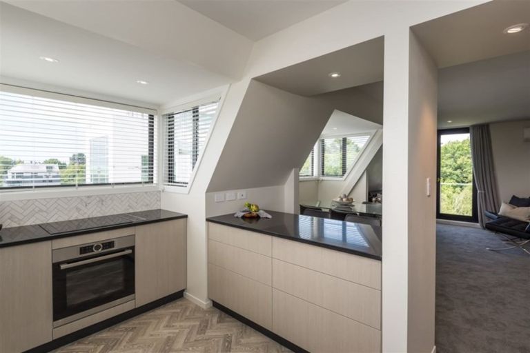 Photo of property in 602/18 Carlton Mill Road, Merivale, Christchurch, 8014