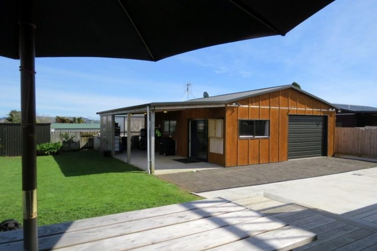 Photo of property in 4 Koromiko Drive, Coromandel, 3506