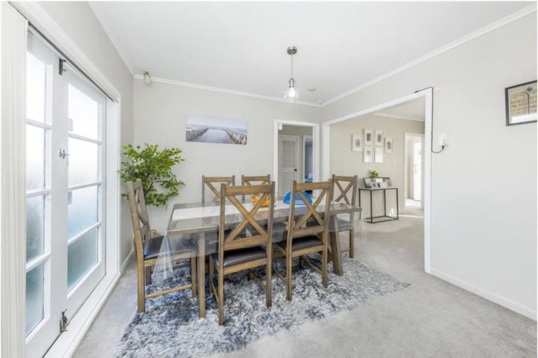 Photo of property in 37 Puriri Road, Manurewa, Auckland, 2102