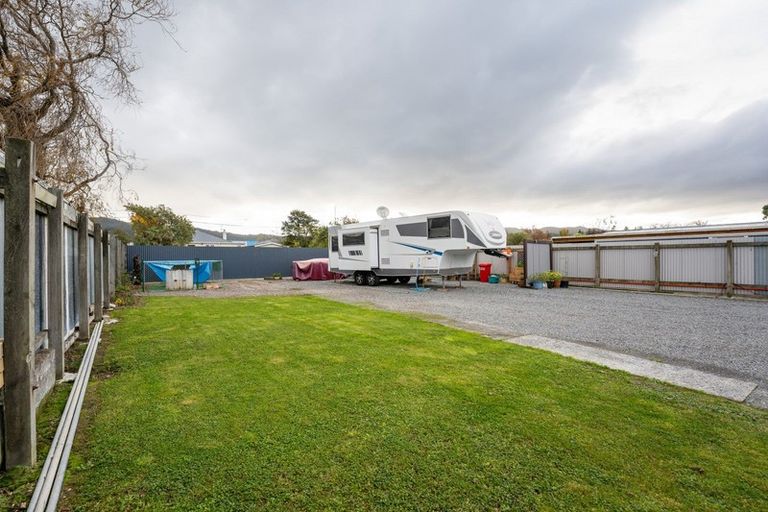 Photo of property in 73a Hyde Street, Wainuiomata, Lower Hutt, 5014