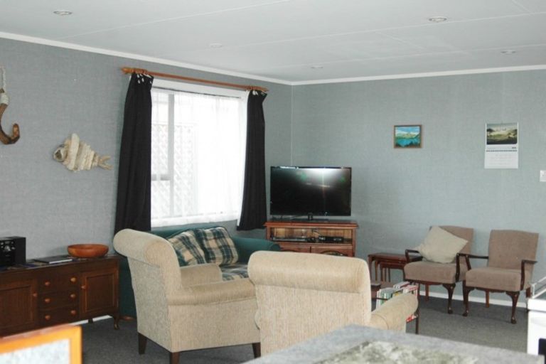 Photo of property in 48 Akitio Esplanade, Akitio, Pongaroa, 4991