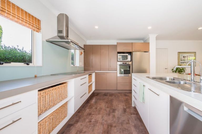Photo of property in 26 Rifleman Lane, Paraparaumu Beach, Paraparaumu, 5032