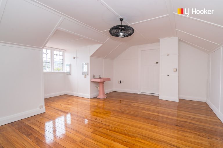 Photo of property in 42 Ings Avenue, Saint Clair, Dunedin, 9012