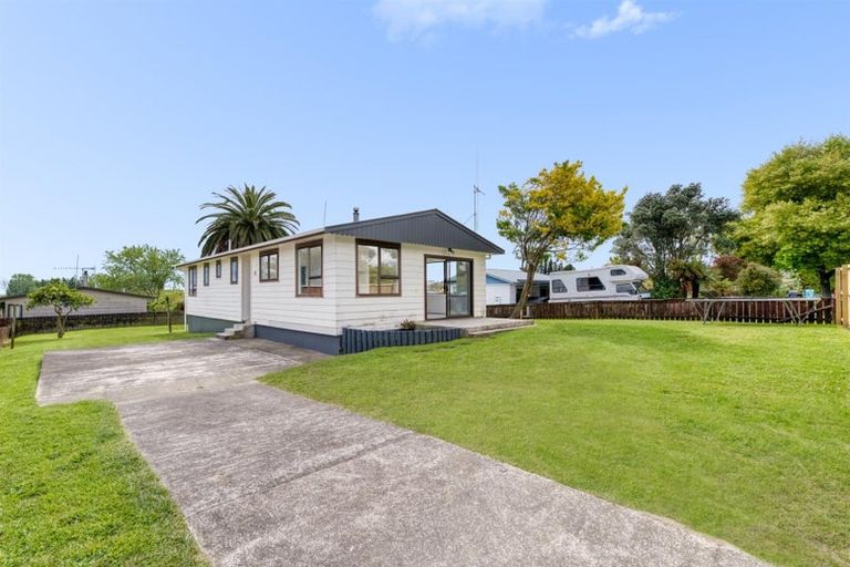 Photo of property in 19 Ben Keys Street, Te Puke, 3119