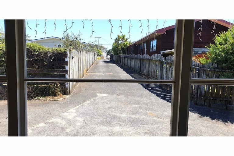 Photo of property in 55a Tirimoana Road, Te Atatu South, Auckland, 0602