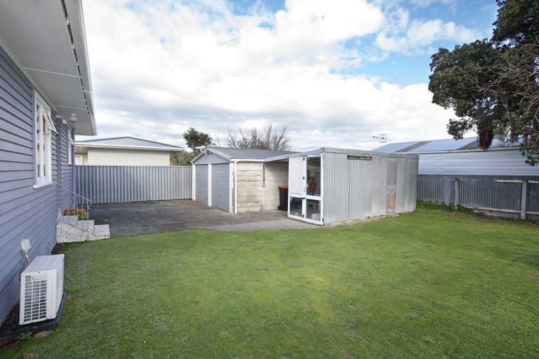 Photo of property in 9 Oriana Place, Highbury, Palmerston North, 4412