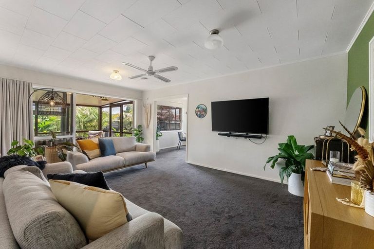 Photo of property in 15 Lantana Avenue, Bell Block, New Plymouth, 4312