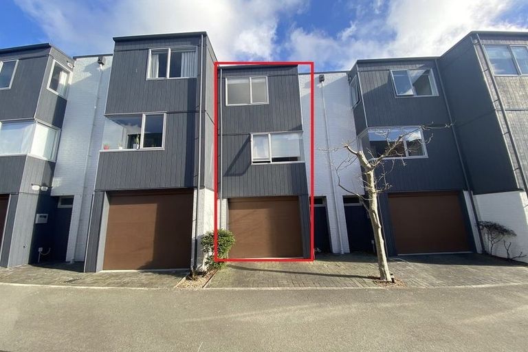 Photo of property in The Altair, 35/120 Rintoul Street, Newtown, Wellington, 6021