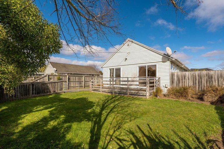 Photo of property in 11 Bronwyn Street, Mairehau, Christchurch, 8052