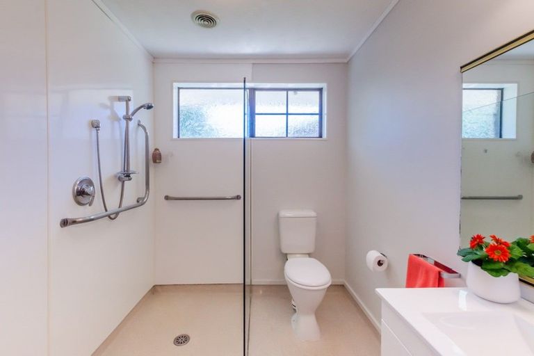 Photo of property in 45 Belvedere Avenue, Waikanae, 5036