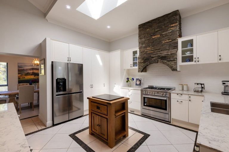 Photo of property in 70 Hollister Lane, Ohauiti, Tauranga, 3112