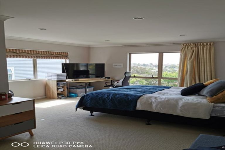 Photo of property in 11 Monarch Avenue, Hillcrest, Auckland, 0627