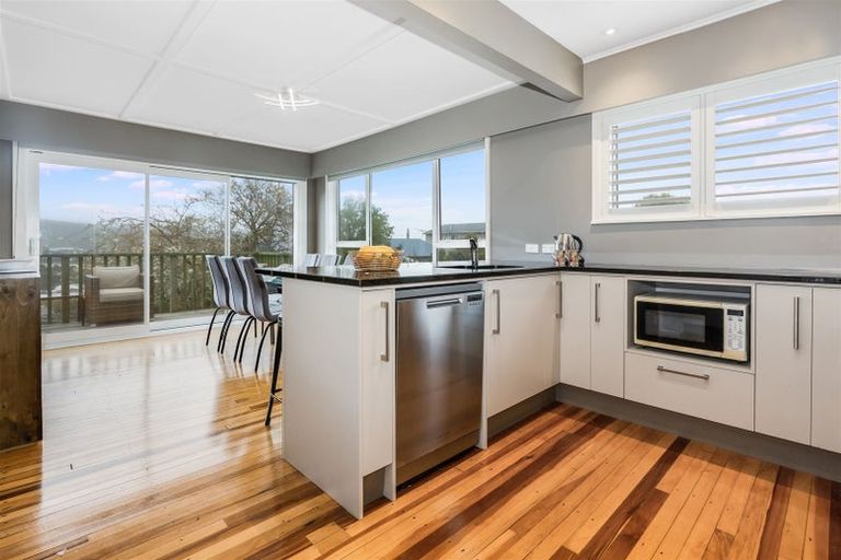 Photo of property in 22 Ernest Street, Ranui, Porirua, 5024