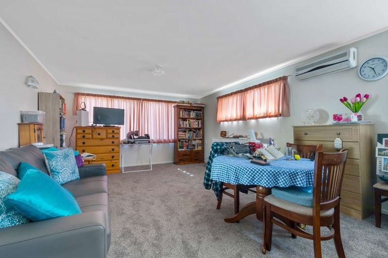 Photo of property in 52 Mallard Drive, Selwyn Heights, Rotorua, 3015