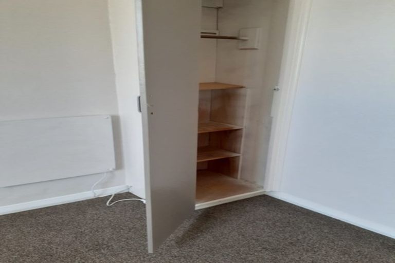 Photo of property in 18 Cornfoot Street, Castlecliff, Whanganui, 4501