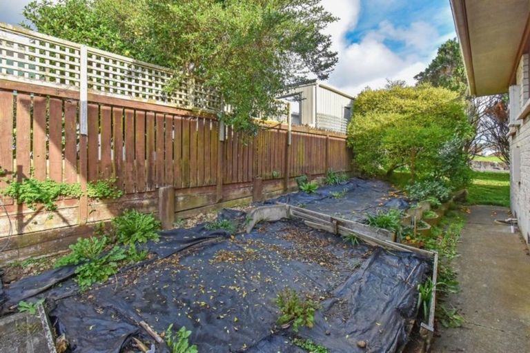 Photo of property in 1/23 Cromdale Avenue, Highland Park, Auckland, 2010
